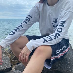 Brandy Melville Malibu White Long-sleeve